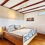 דירה Augensteins Burgzimmer