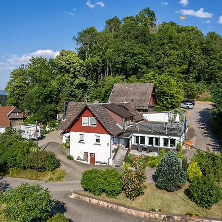 Augensteins Burgzimmer Apartment *