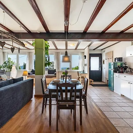 Augensteins Burgzimmer Apartamento