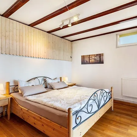 Apartment Augensteins Burgzimmer