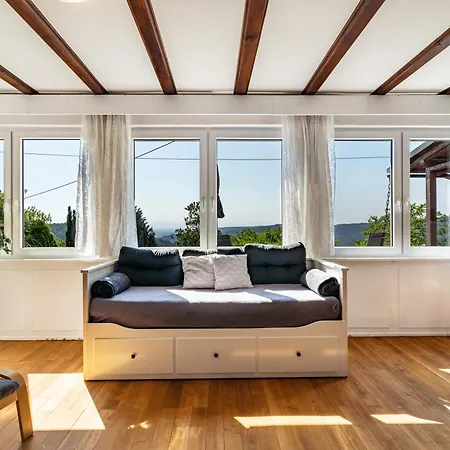 Augensteins Burgzimmer Lejlighed