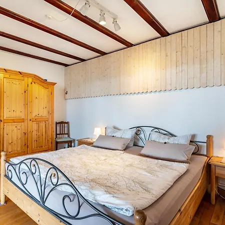 Augensteins Burgzimmer Seelbach (Baden-Wurttemberg)